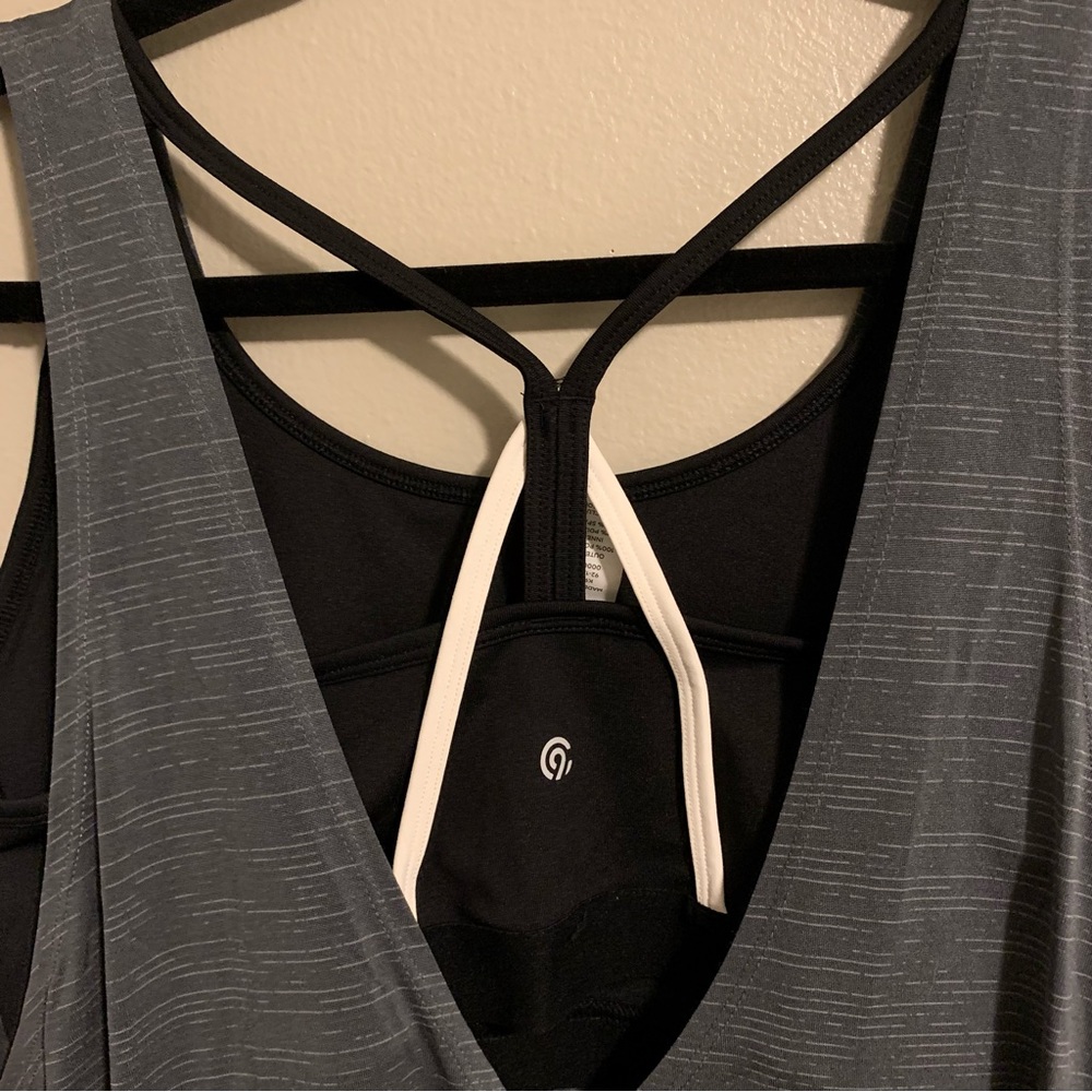 Champion Women’s Tank Top with Built in Bra. Gray Size:XXL. NWT - Picture 3 of 8